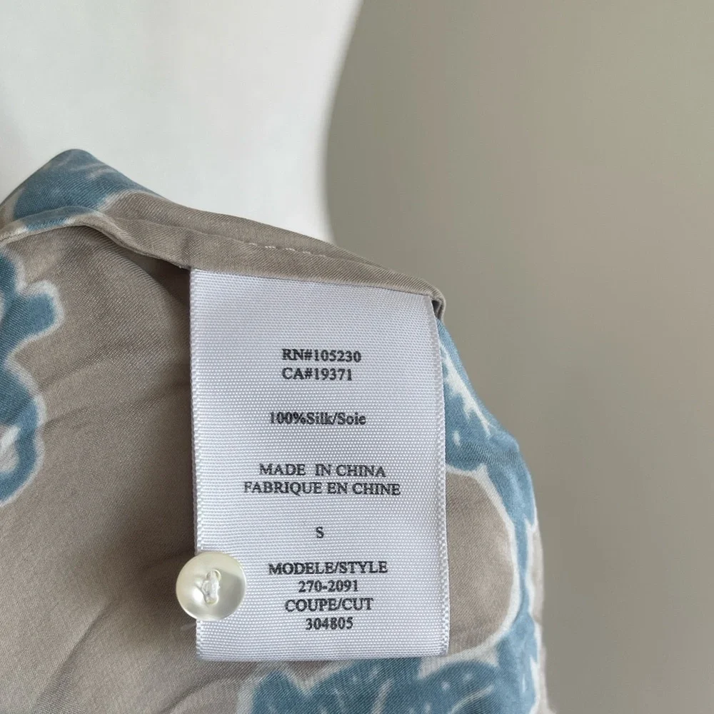 Joie Silk Blue Floral Blouse - Tan Base Size S - Picture 7 of 7